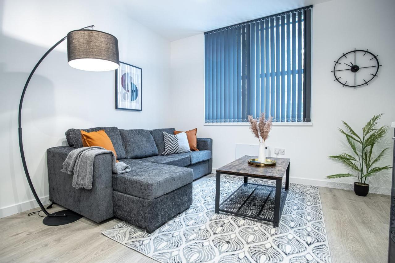 Two Bedroom - Central Peterborough Apartment - Bayard Apartments Ngoại thất bức ảnh